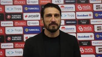 U21 Milli Takım teknik direktörü hastaneye kaldırıldı