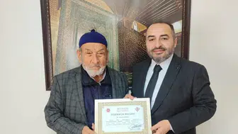 Konya'da 84 yaşındaki hafız il ikincisi oldu