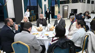 Konya'nın bu ilçesinde anlamlı iftar: Başkan iftar sofrasında engelli bireylerle buluştu