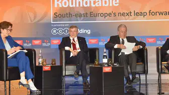 Konyalı lider Davutoğlu Romanya’da jeopolitik değerlendirme yaptı