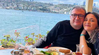 Osman Elvan kızı ile Boğaz’da