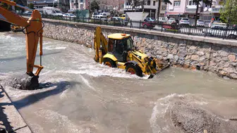 Akşehir Çayı’nda temizlik seferberliği başladı