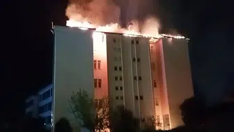 Fen lisesi pansiyonunda yangın: 46 öğrenci tahliye edildi