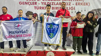 DOSD Meram’ın özel sporcularından çifte başarı