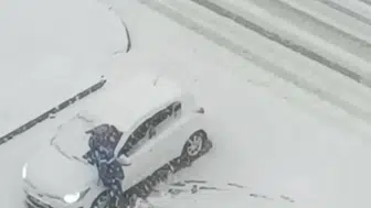 Konya'ya Nisan ayında kar sürprizi: Bölge karlar altında kaldı!