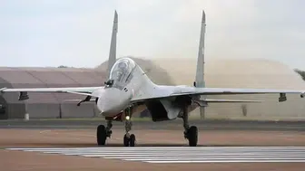 Rus savaş uçağı Kırım’da düştü