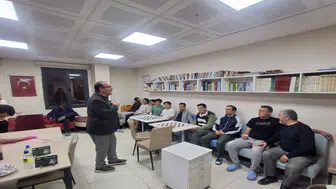 Konyalı öğretmen dijital okuryazarlık üzerine konferanslar verdi