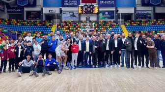 Selçuklu Basketbol Takımı liderliğini sürdürüyor