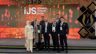 Özboyacı Altın, özel tasarımlarıyla dev fuarda yerini aldı