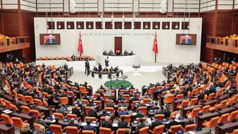 TBMM'de okullarda yaşanan saldırılarla ilgili komisyon kurulmasına karar verildi