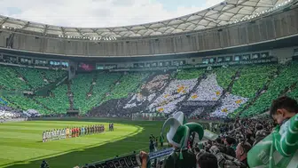 Bursaspor, şampiyonluğunu ilan ederek 1. Lig'e yükselmeyi garantiledi