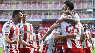 Antalyaspor çıkış arıyor