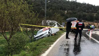 TIR ile çarpışan otomobilin sürücüsü öldü