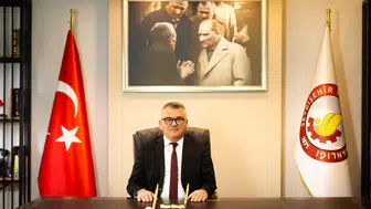 Başkan Ustaoğlu'ndan anneler günü kutlaması