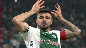 Adil Demirbağ milli formaya göz kırptı! 'Amerika'da olacağım'
