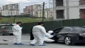 Araç içerisinde silahla vurulmuş halde bulundu