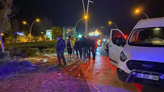 Direğe çarpan motosiklet sürücüsü öldü