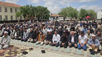 Başkan Demir hemşehrileriyle şükür sofrasında buluştu