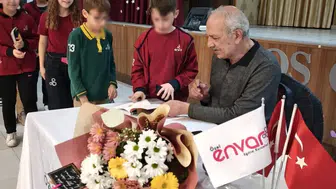Bestami Yazgan Envar Koleji öğrencileriyle buluştu