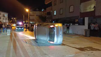 Park halindeki araca çarpıp kaçtı