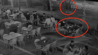 Ağacın arkasında pusuda bekleyip, kafedeki müşteriyi vurdu