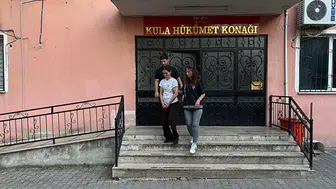 Polisin durdurduğu araçta 65 bin içimlik bonzai ele geçirildi