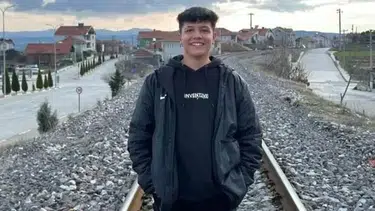 Denize giren 18 yaşındaki Polat, boğuldu