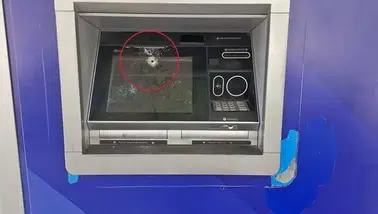 Bir bankaya ait 2 ATM kurşunlandı