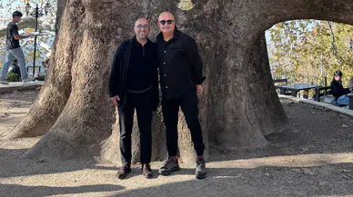 600 Yıllık Çınarın Gölgesinde Dostluk Kareleri!