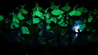 Konya'da Mevlana, 'Şeb-i Arus' töreniyle anıldı