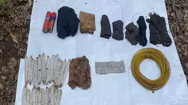 PKK'lı teröristlerin mağarasında patlayıcı maddeler ele geçirildi