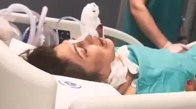 Tehdit edip, kefen gönderdiği eski eşini 8 yerinden bıçakladı