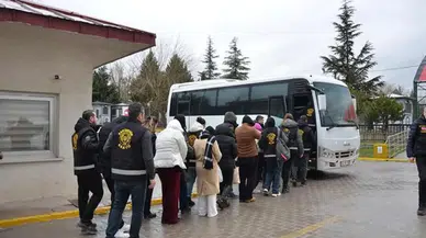 Fuhuş operasyonu; 13 gözaltı