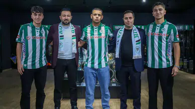 Konyaspor’da 3 genç isim profesyonel oldu