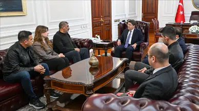 Adalet Bakanı Tunç, Rojin Kabaiş'in ailesiyle görüştü