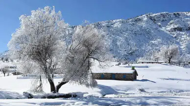 Konya'da eğitime kar engeli! O ilçede okullar tatil