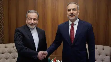 Bakan Fidan, İran Dışişleri Bakanı Arakçi ile telefonda görüştü