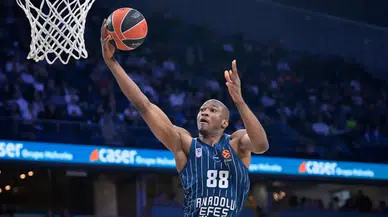 Anadolu Efes , yarın Partizan'ı ağırlayacak