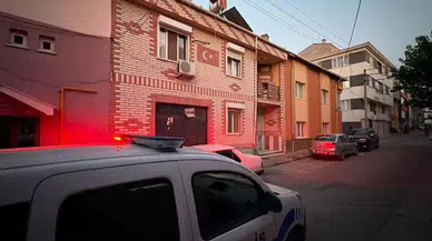 Evinde ölü bulundu