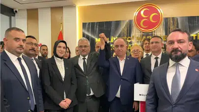 MHP Konya’da bayrak değişimi! Remzi Karaarslan görevi devretti