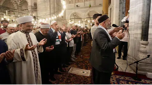 Gazze için dua programı düzenlendi