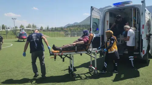 Konya'da felç geçiren kadın hava ambülansıyla hastaneye kaldırıldı!