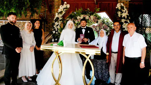 Ayşe ile Eray Mutluluğa ‘Evet’ Dediler
