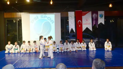 Konya’da yaz okulu kapanışı tam not aldı