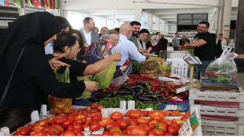 Kayseri'de "Yüzde 100 Ekolojik Pazar" açıldı