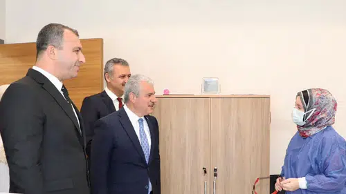 Vali Akın, Beyhekim’de incelemelerde bulundu