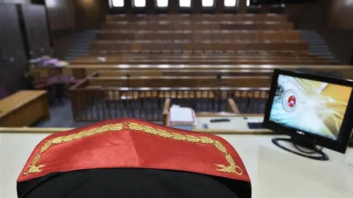 CHP İstanbul İl Yönetimi görevden alındı