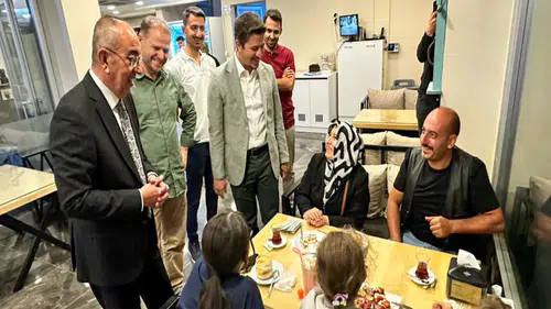 Başkan Mustafa Kavuş, Berlika Parkı’nda Hemşehrileriyle Bir Arada