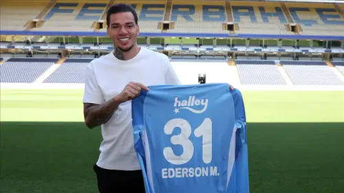 Ederson, Fenerbahçe'nin 10. yabancı kalecisi oldu