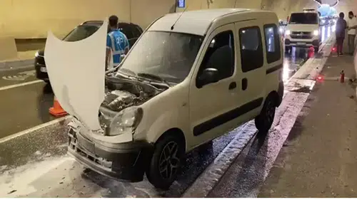 4 aracın karıştığı zincirleme kaza
